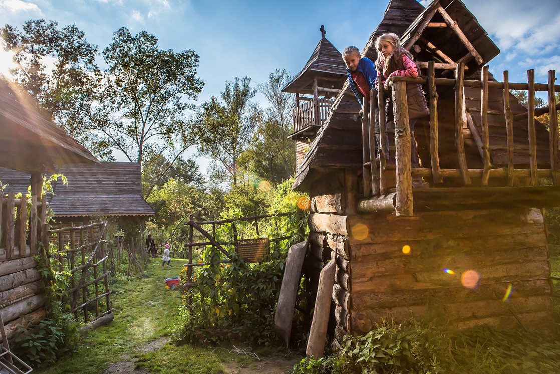 Abeland. Gazdovská dedinka