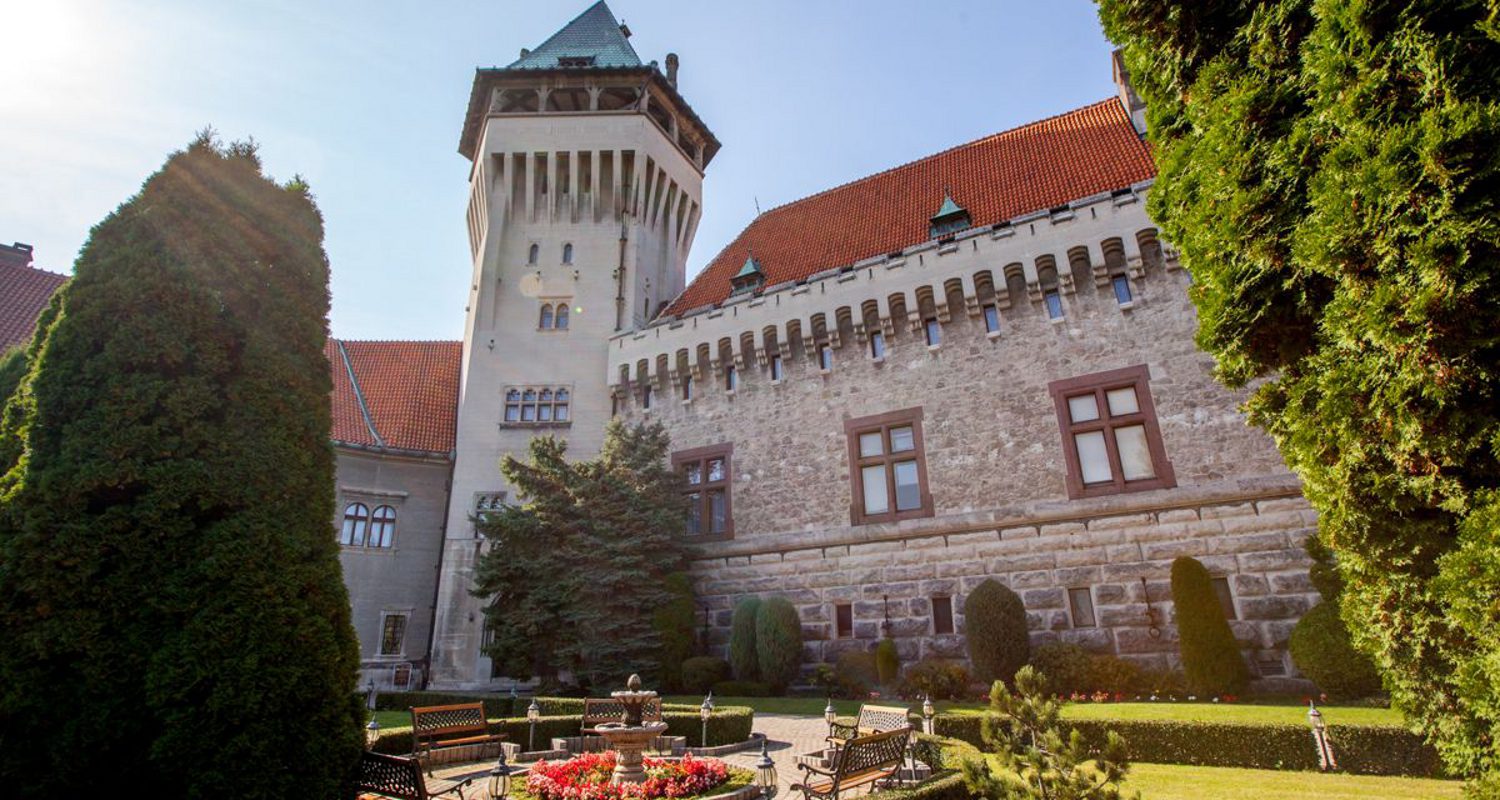 Smolenický zámok